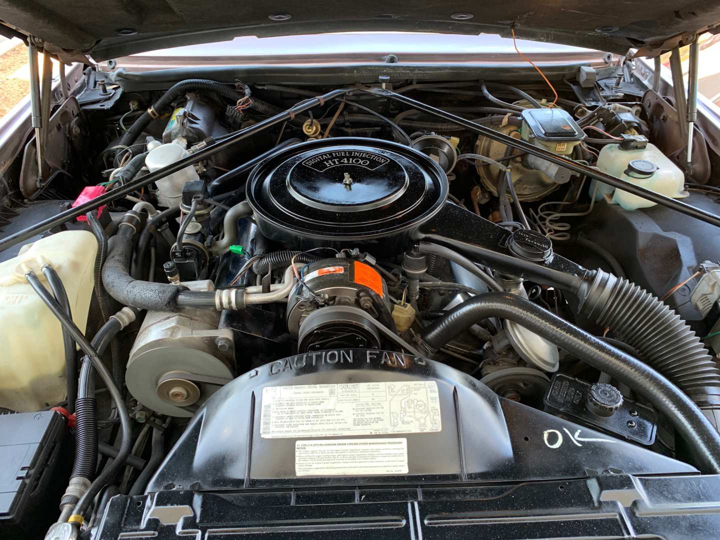 4th Image of a 1983 CADILLAC ELDORADO