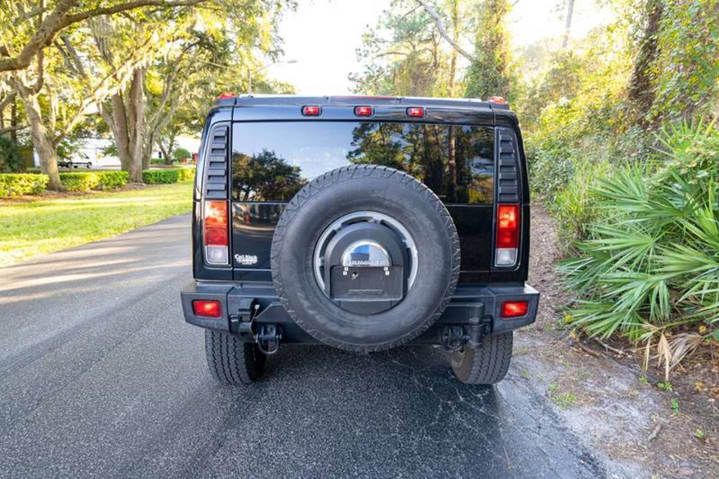 3rd Image of a 2007 HUMMER H2