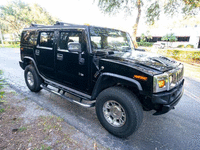 Image 6 of 15 of a 2007 HUMMER H2