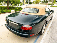 Image 3 of 11 of a 2001 JAGUAR XK8