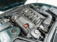 Image 11 of 11 of a 2001 JAGUAR XK8