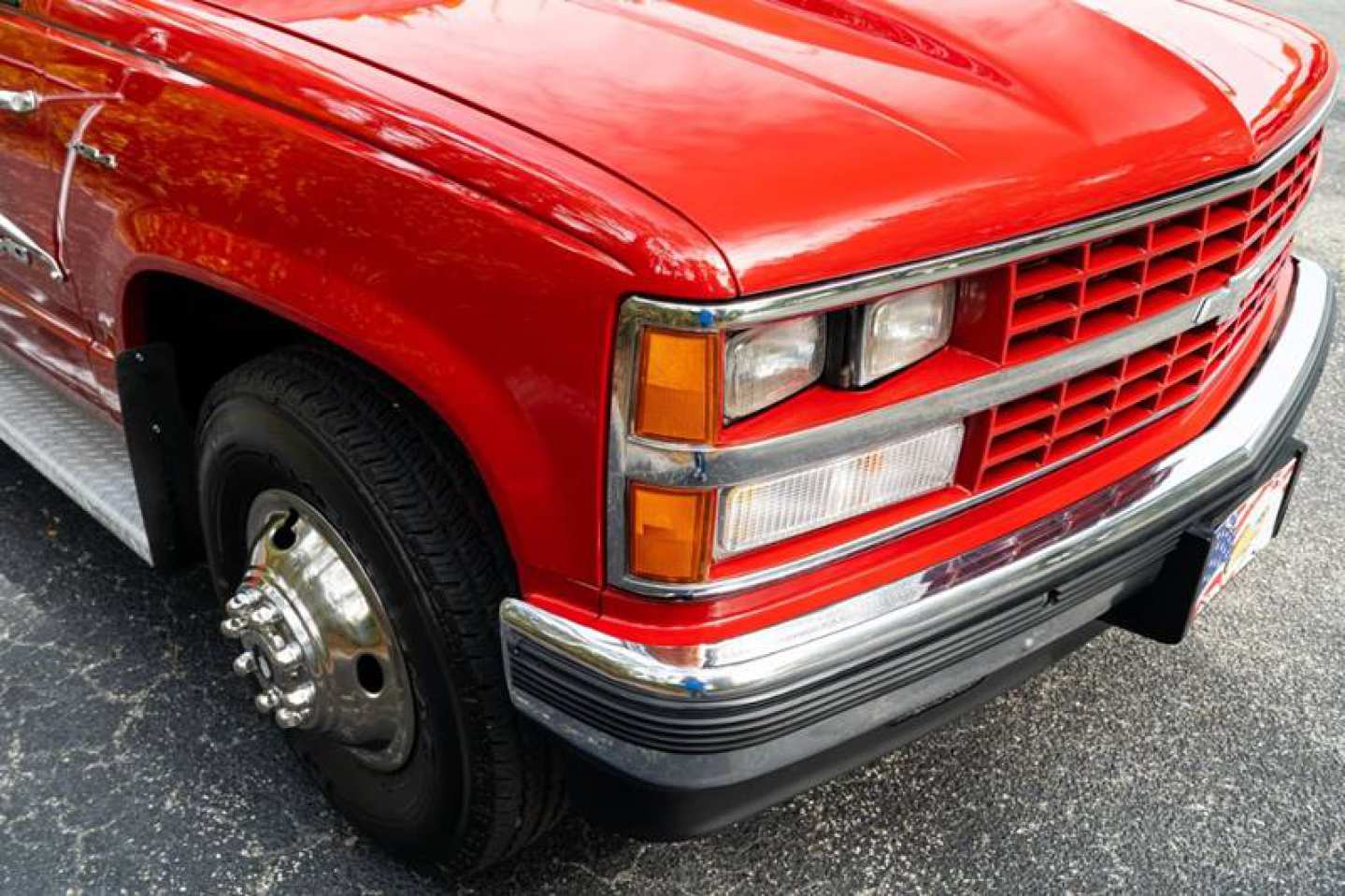 7th Image of a 1989 CHEVROLET C3500