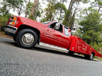 Image 2 of 14 of a 1989 CHEVROLET C3500