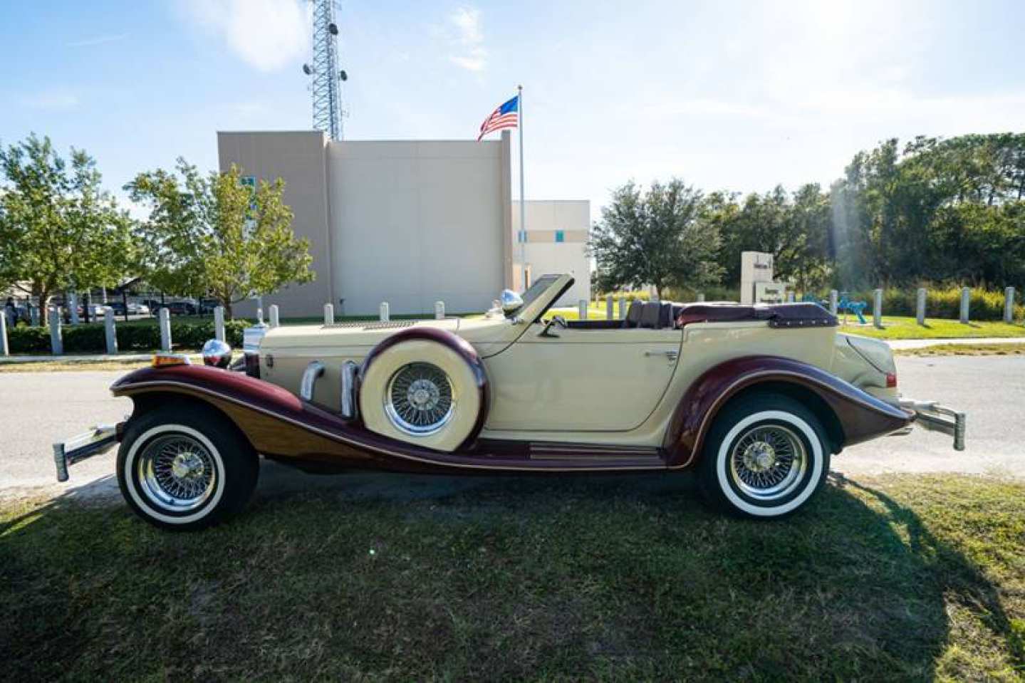 5th Image of a 1980 EXCALIBUR PHAETON