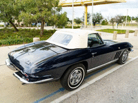 Image 2 of 9 of a 1966 CHEVROLET CORVETTE