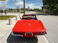 Image 5 of 15 of a 1967 CHEVROLET CORVETTE