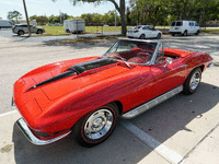 Image 7 of 15 of a 1967 CHEVROLET CORVETTE