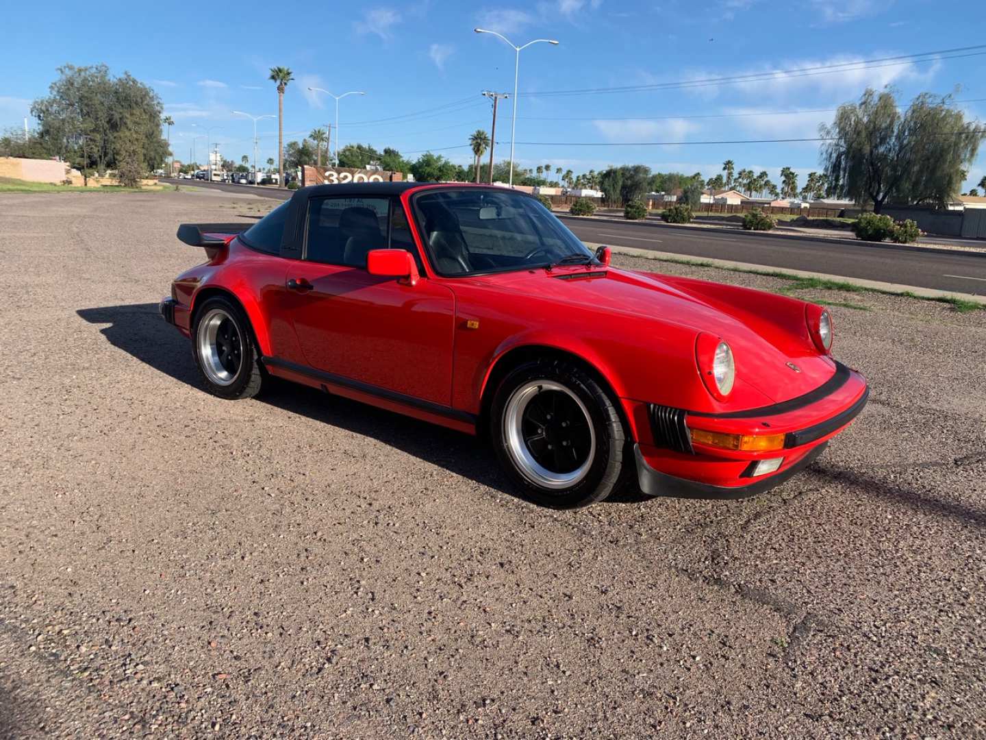 1st Image of a 1985 PORSCHE 911 TARGA