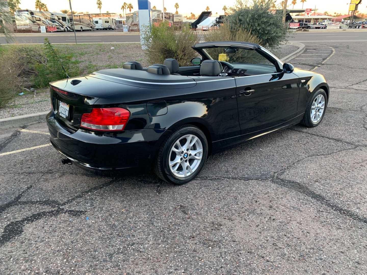 1st Image of a 2008 BMW 128I