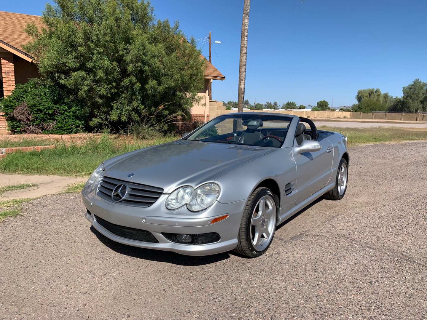 2nd Image of a 2003 MERCEDES-BENZ SL-CLASS SL500