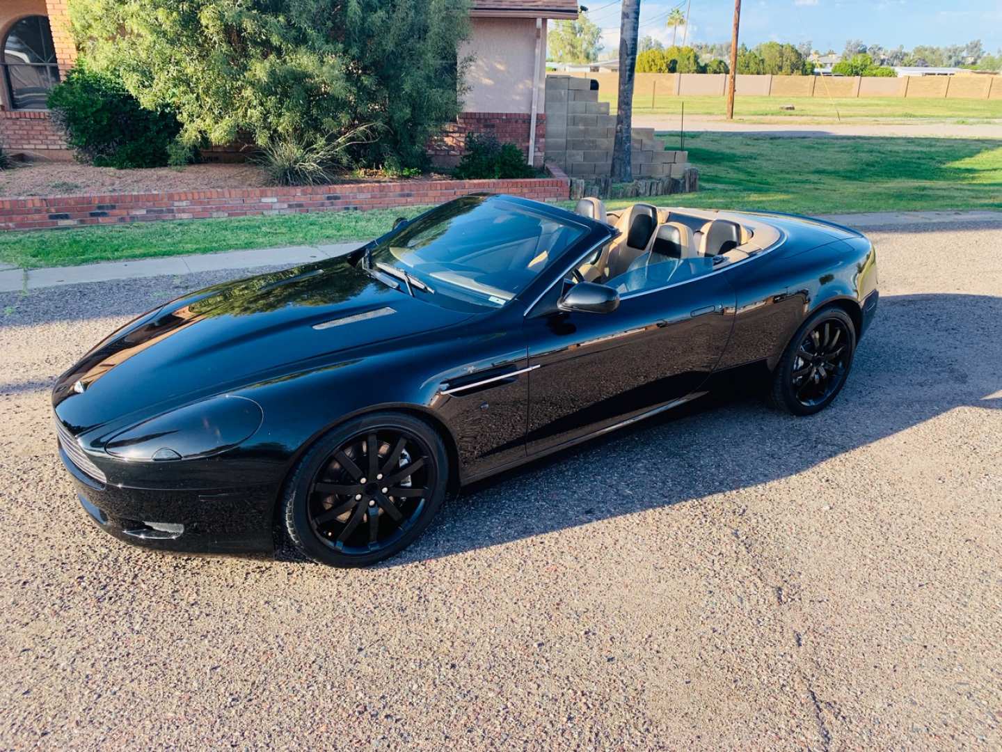 4th Image of a 2006 ASTON MARTIN DB9