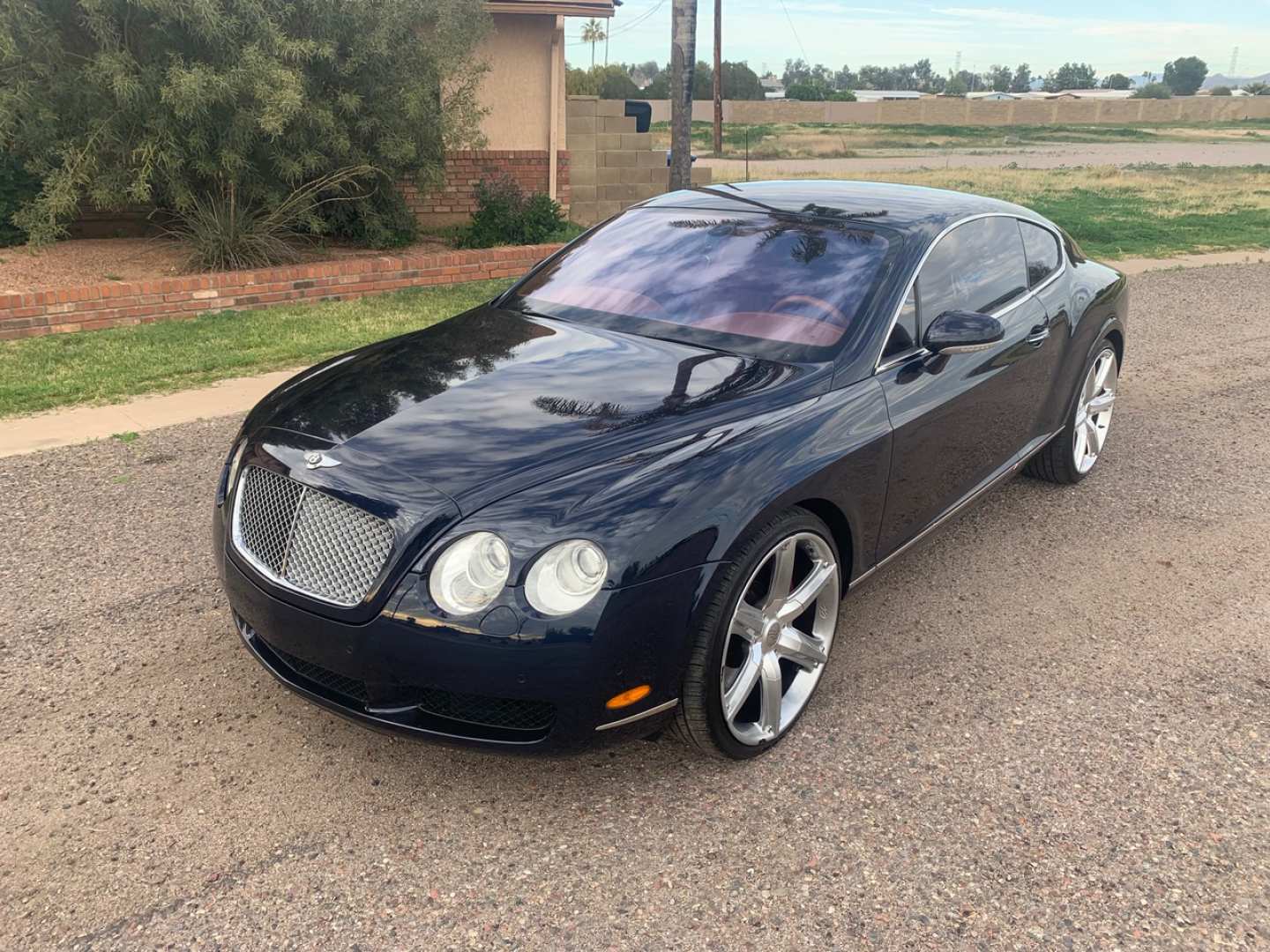 1st Image of a 2005 BENTLEY CONTINENTAL GT