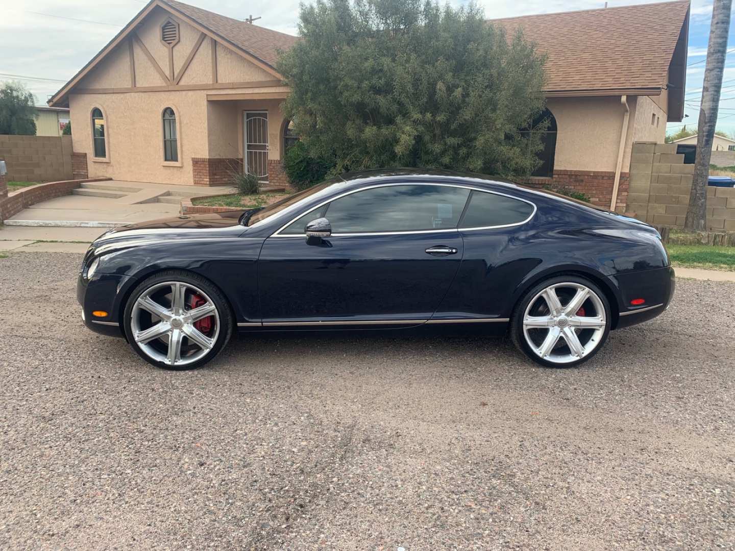 5th Image of a 2005 BENTLEY CONTINENTAL GT