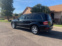 Image 3 of 9 of a 2008 MERCEDES-BENZ GL-CLASS GL450 4MATIC