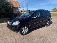 Image 4 of 9 of a 2008 MERCEDES-BENZ GL-CLASS GL450 4MATIC