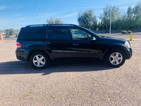 Image 5 of 9 of a 2008 MERCEDES-BENZ GL-CLASS GL450 4MATIC