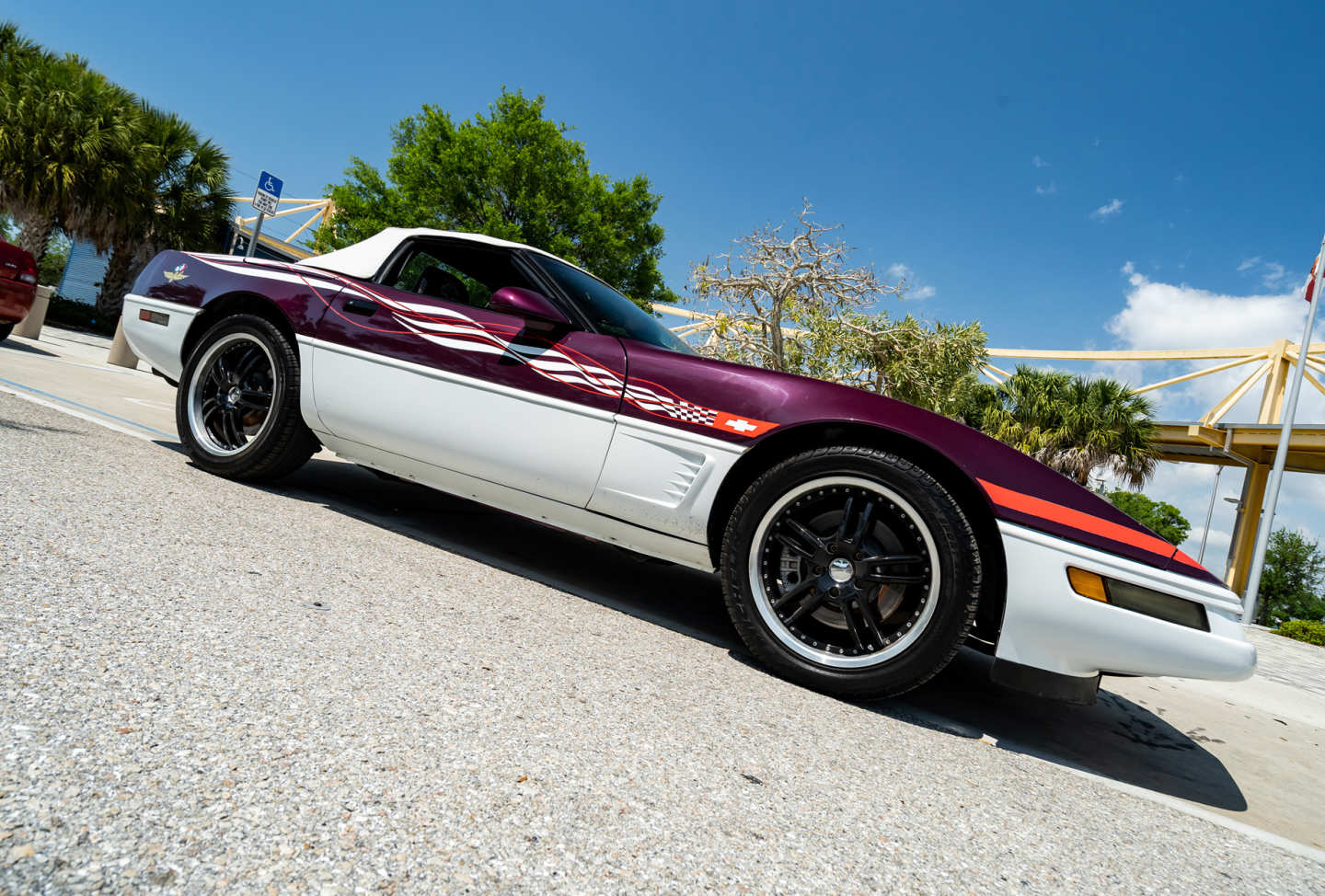 2nd Image of a 1995 CHEVROLET CORVETTE PACE CAR