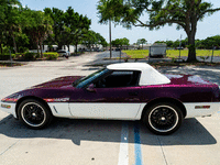 Image 11 of 38 of a 1995 CHEVROLET CORVETTE PACE CAR