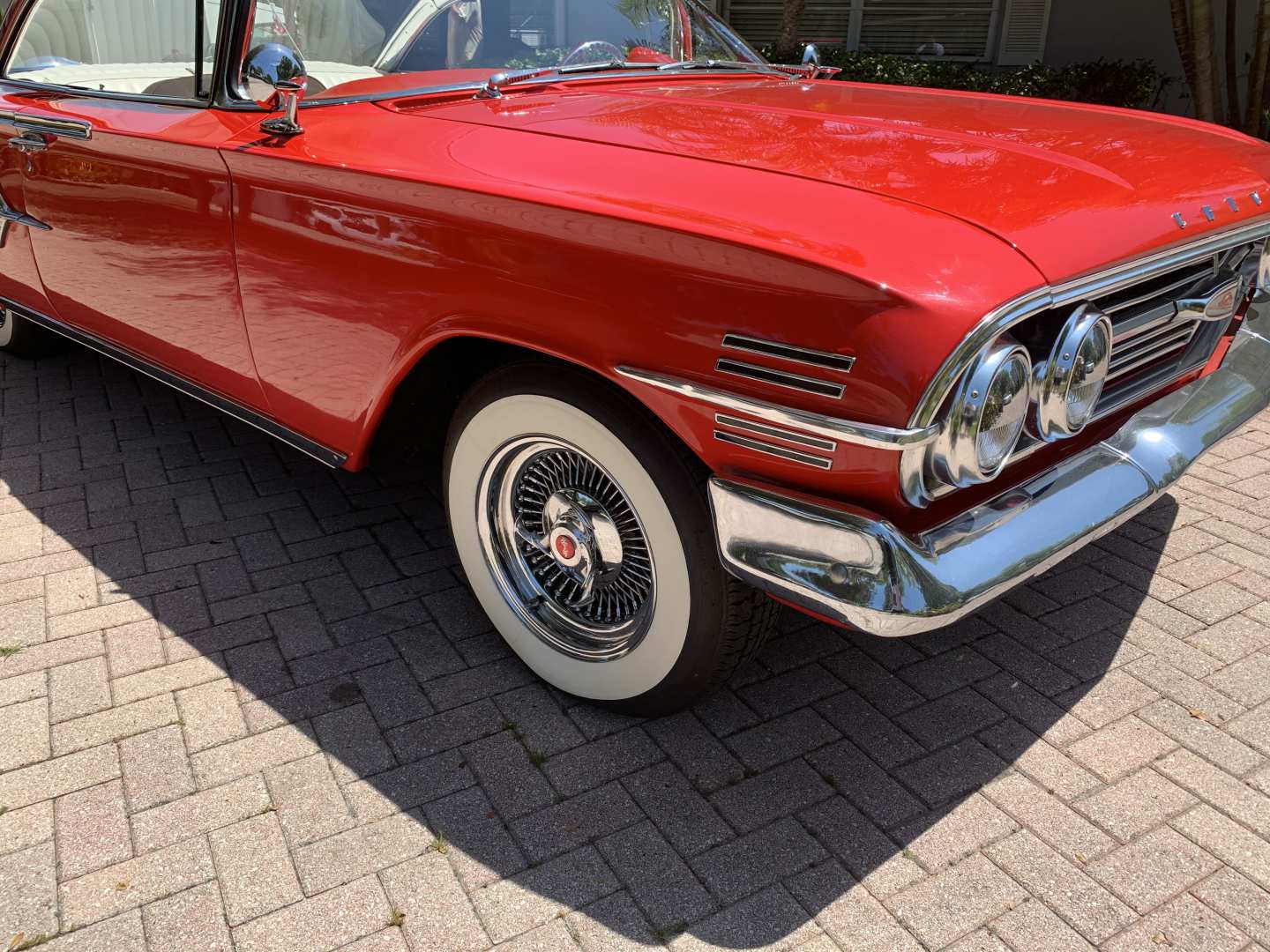 3rd Image of a 1960 CHEVROLET IMPALA