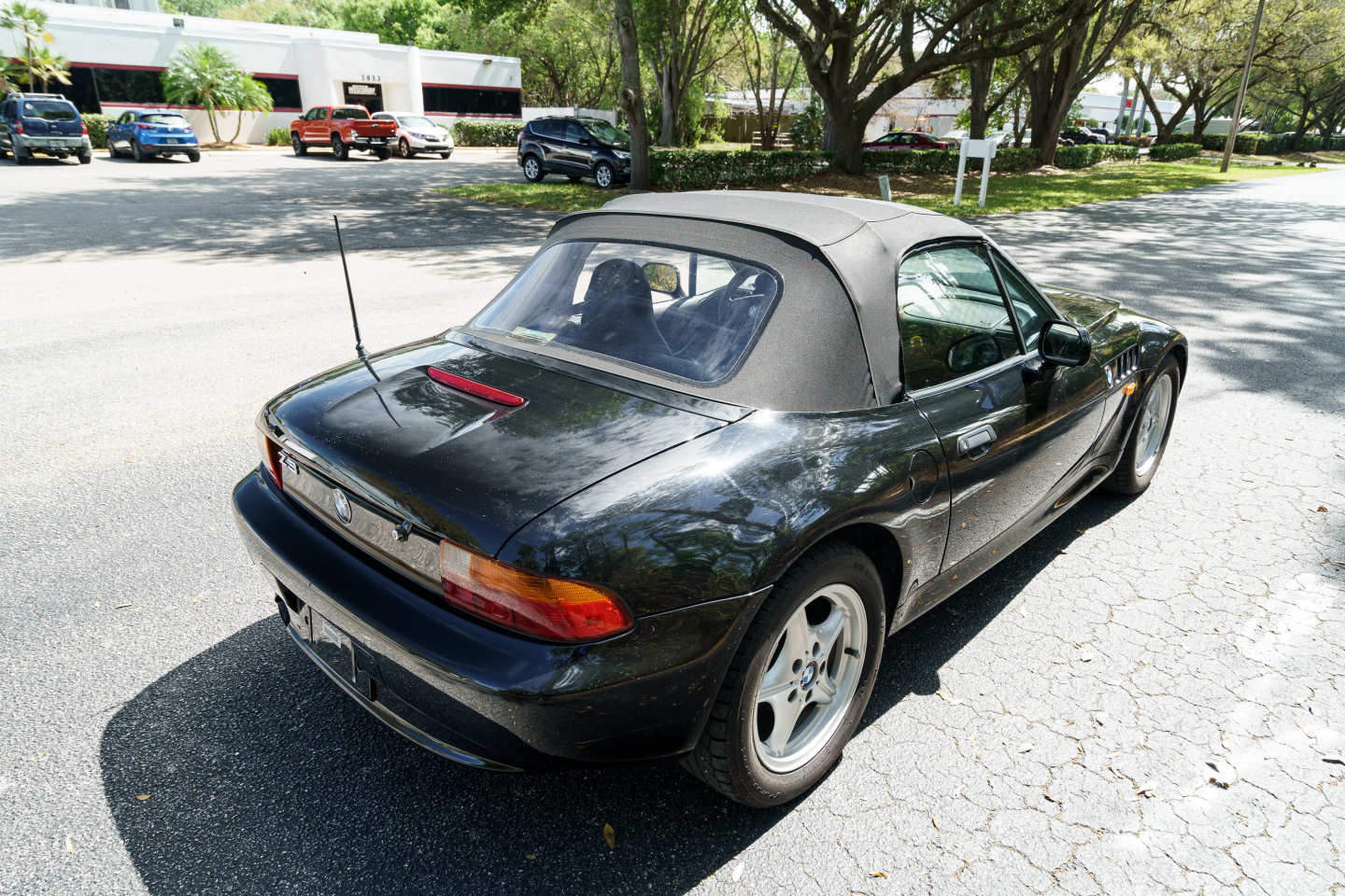 8th Image of a 1996 BMW Z3
