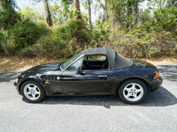 Image 5 of 38 of a 1996 BMW Z3