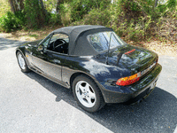 Image 6 of 38 of a 1996 BMW Z3