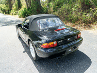 Image 7 of 38 of a 1996 BMW Z3