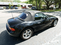 Image 10 of 38 of a 1996 BMW Z3
