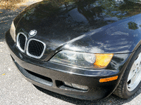 Image 17 of 38 of a 1996 BMW Z3