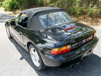 Image 21 of 38 of a 1996 BMW Z3