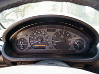 Image 28 of 38 of a 1996 BMW Z3