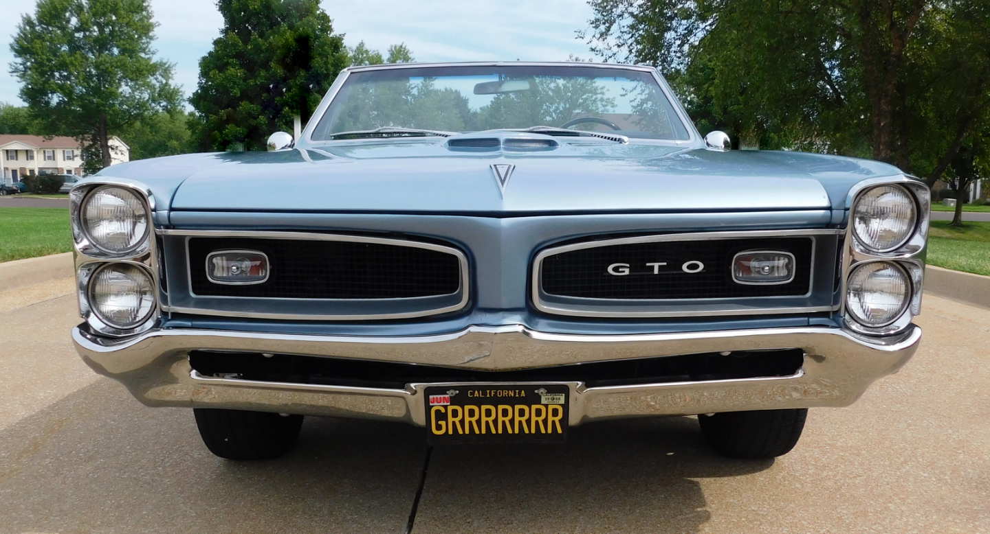 2nd Image of a 1966 PONTIAC GTO