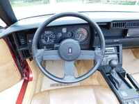 Image 7 of 9 of a 1987 CHEVROLET CAMARO IROC