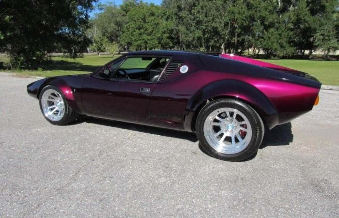 3rd Image of a 1973 DETOMASO PANTERA