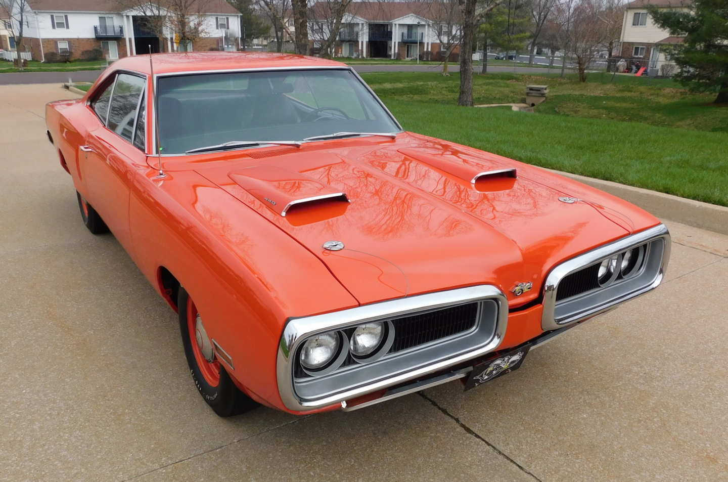 1st Image of a 1970 DODGE CORONET