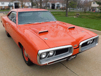 Image 2 of 15 of a 1970 DODGE CORONET