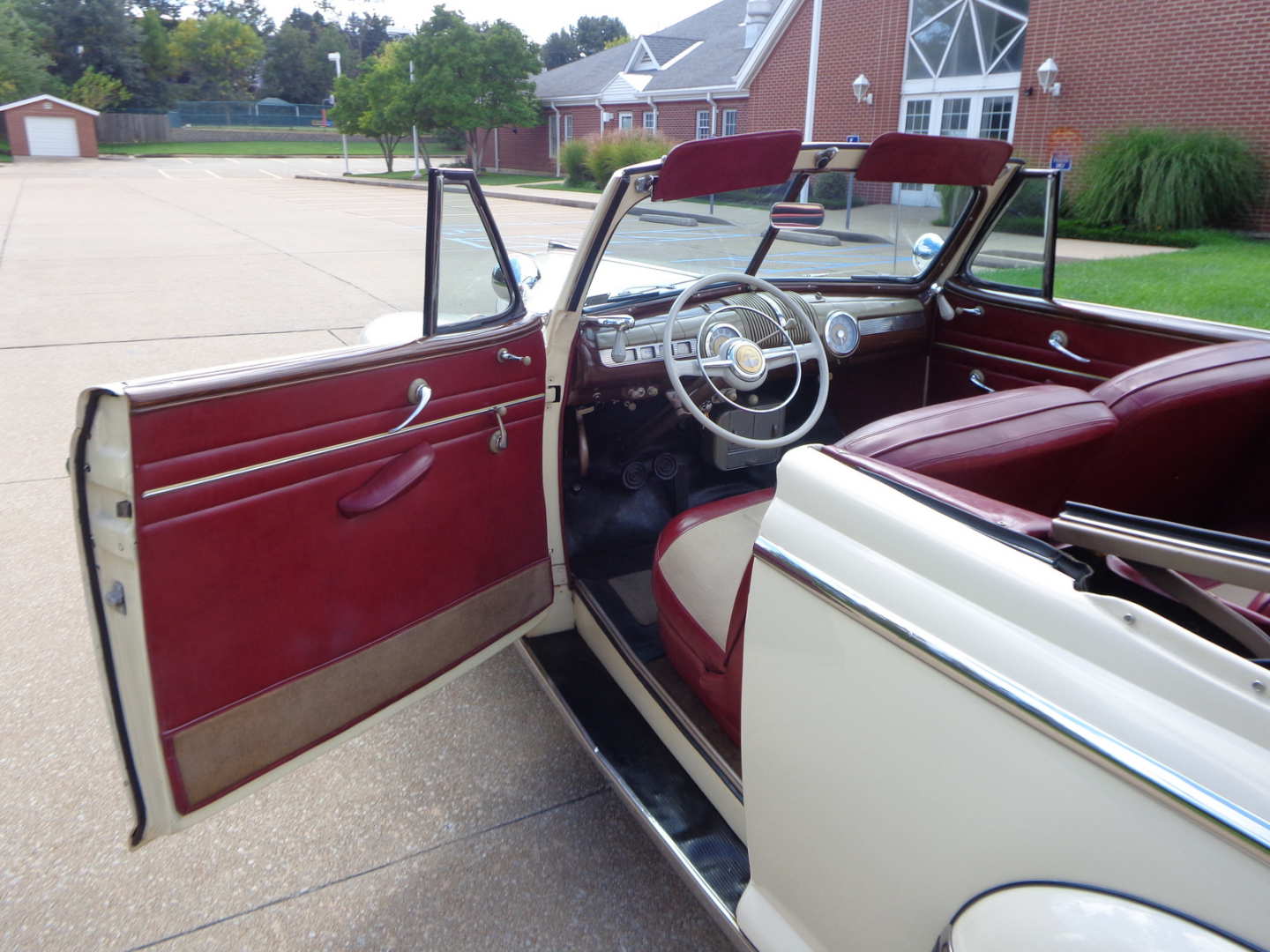 5th Image of a 1947 FORD SUPER DELUXE