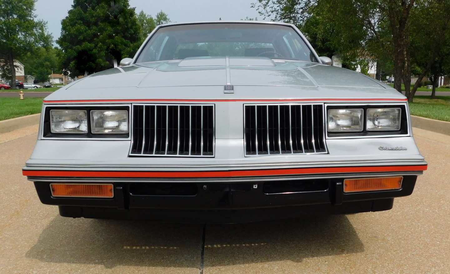 4th Image of a 1984 OLDSMOBILE HURST EDITION