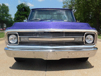 Image 6 of 10 of a 1969 CHEVROLET C10