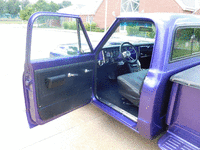 Image 7 of 10 of a 1969 CHEVROLET C10