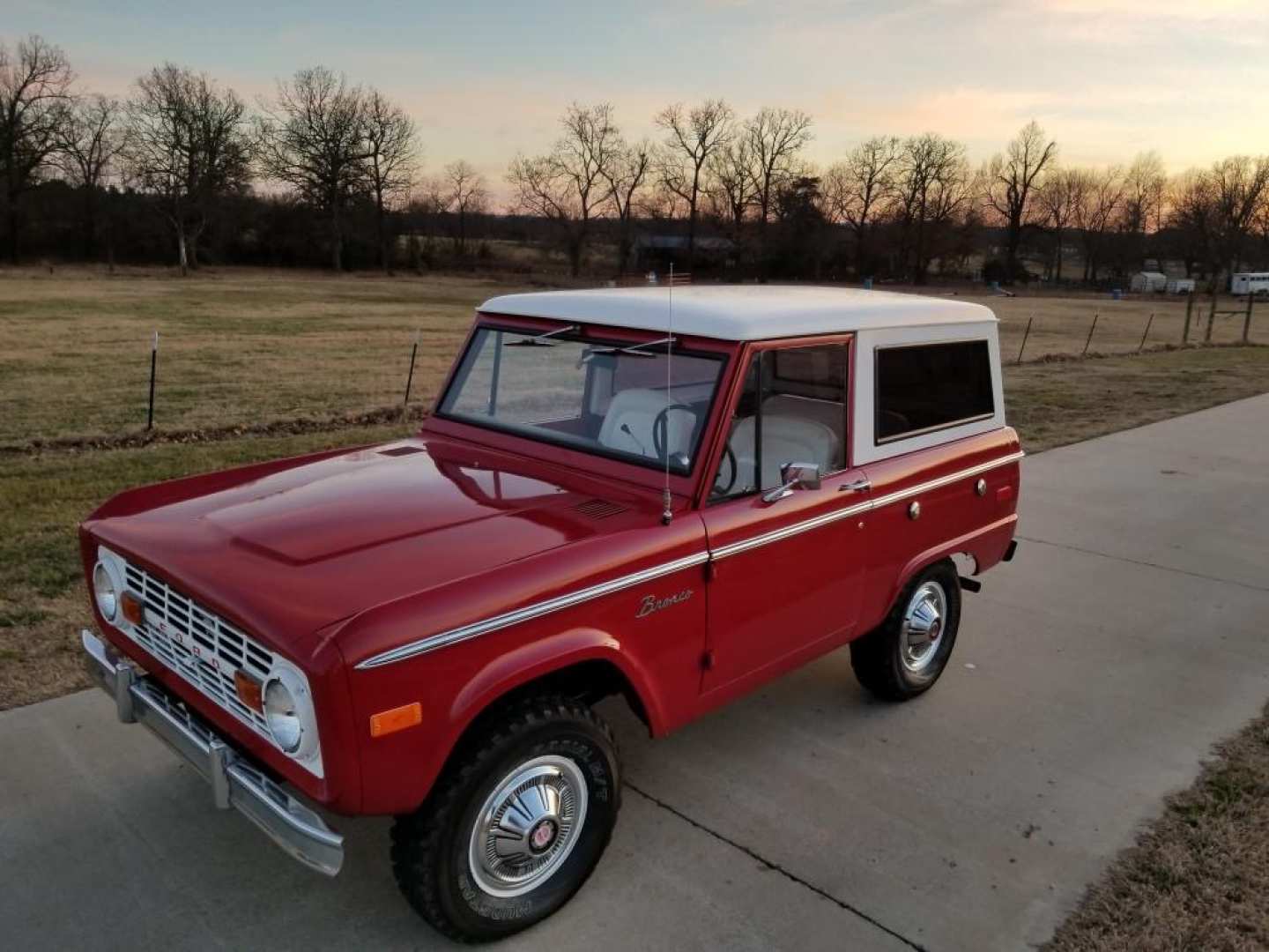 0th Image of a 1974 FORD BRONCO