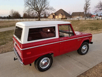 Image 5 of 11 of a 1974 FORD BRONCO