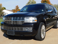Image 1 of 15 of a 2014 LINCOLN NAVIGATOR