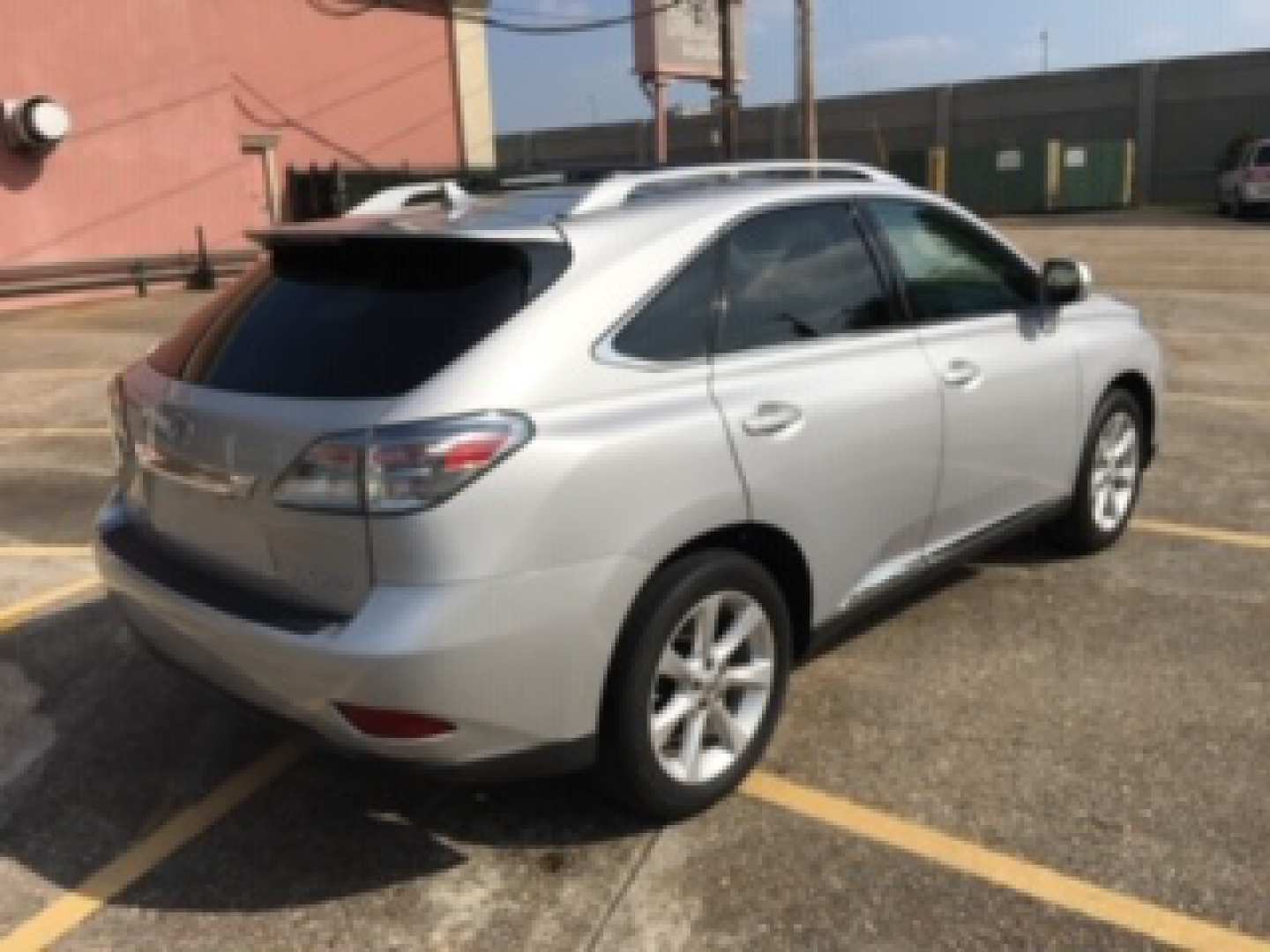 2nd Image of a 2011 LEXUS RX 350