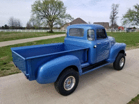 Image 4 of 12 of a 1952 CHEVROLET 3100