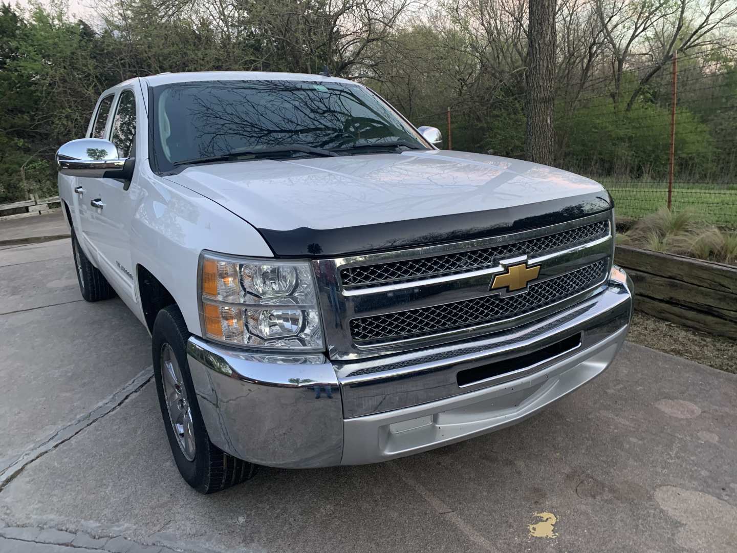 6th Image of a 2012 CHEVROLET SILVERADO 1500 LT