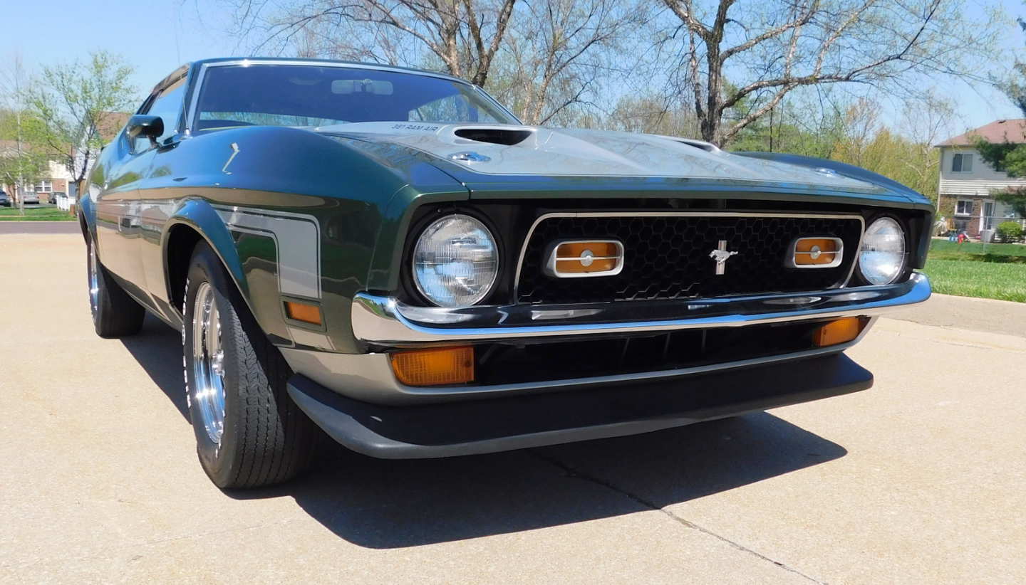 3rd Image of a 1971 FORD MUSTANG BOSS 351