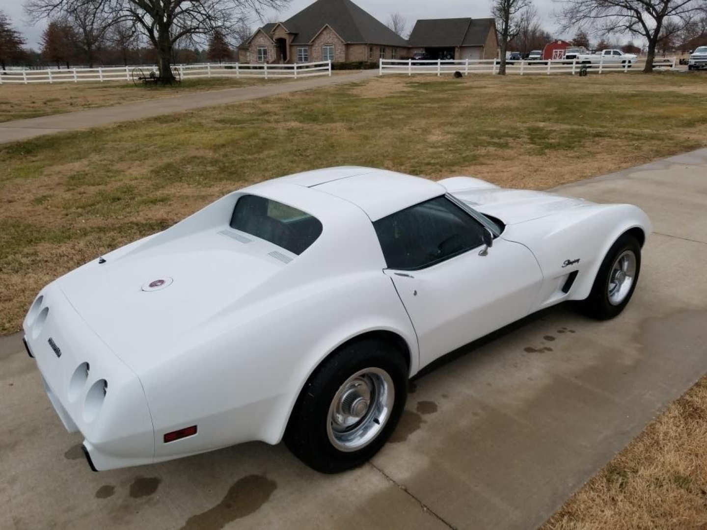 1st Image of a 1975 CHEVROLET CORVETTE