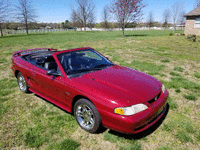 Image 5 of 10 of a 1996 FORD MUSTANG