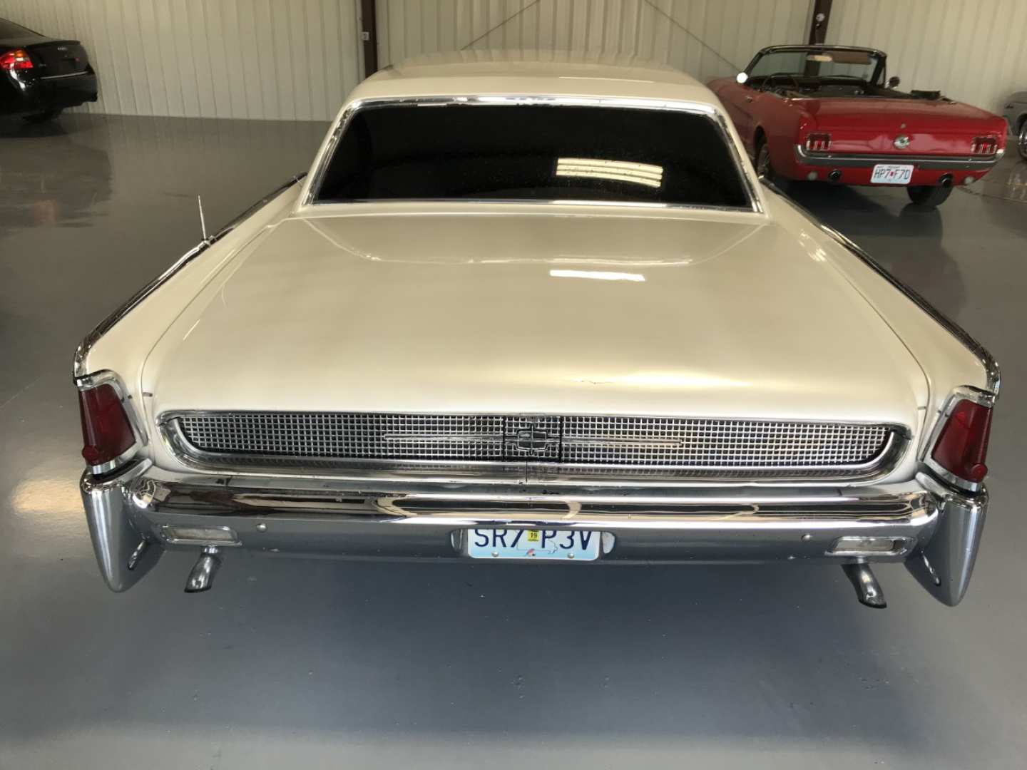 2nd Image of a 1961 FORD LINCOLN